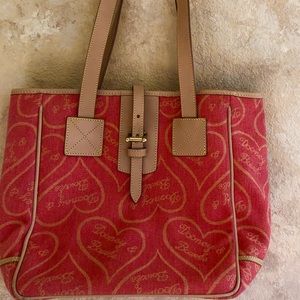 Dooney & Bourke Handbag